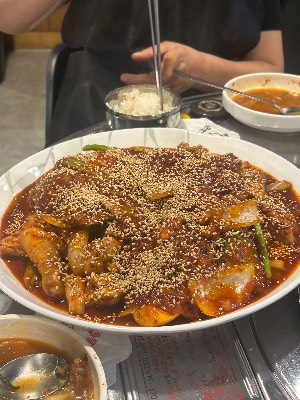 곤양통닭(도동로179-1)